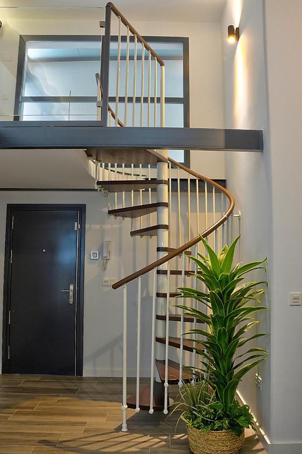 Duplex Moderno En Alameda Apartment เซบีญา ภายนอก รูปภาพ